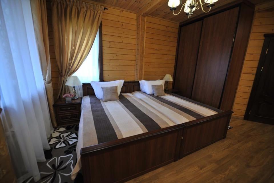 בית הארחה Babintsy 	Комплекс Відпочинку Goldfіsh Сlub מראה חיצוני תמונה